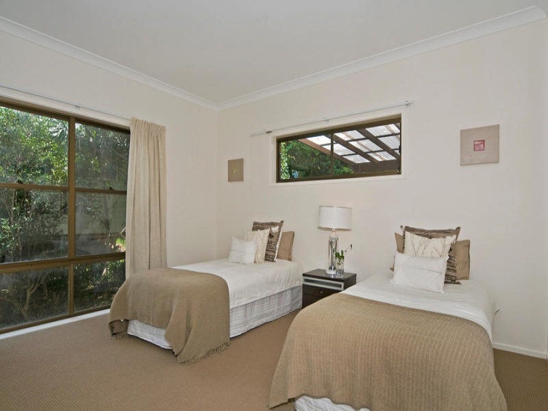 12 Carey Parade, North Tamborine QLD 4272