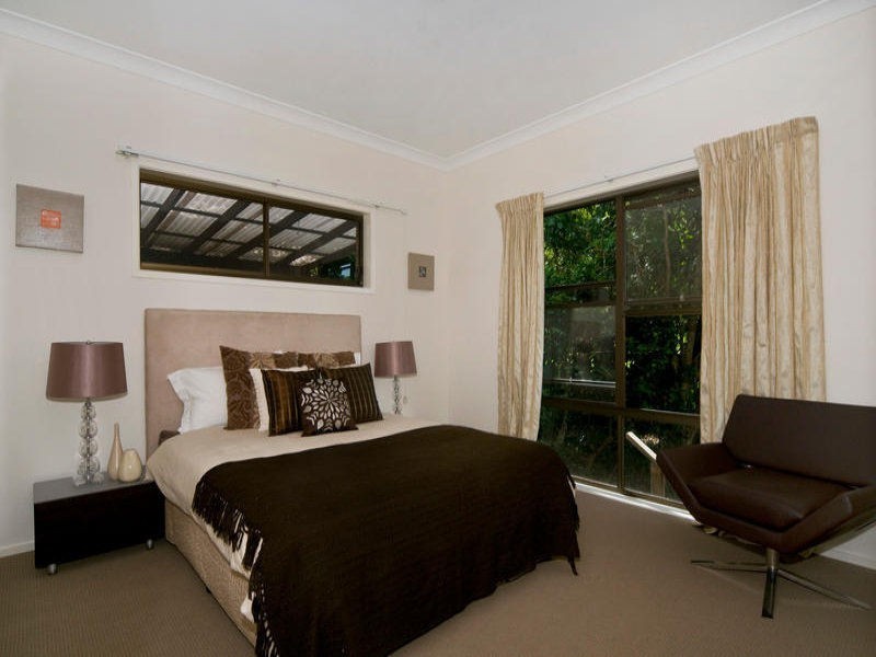 12 Carey Parade, North Tamborine QLD 4272