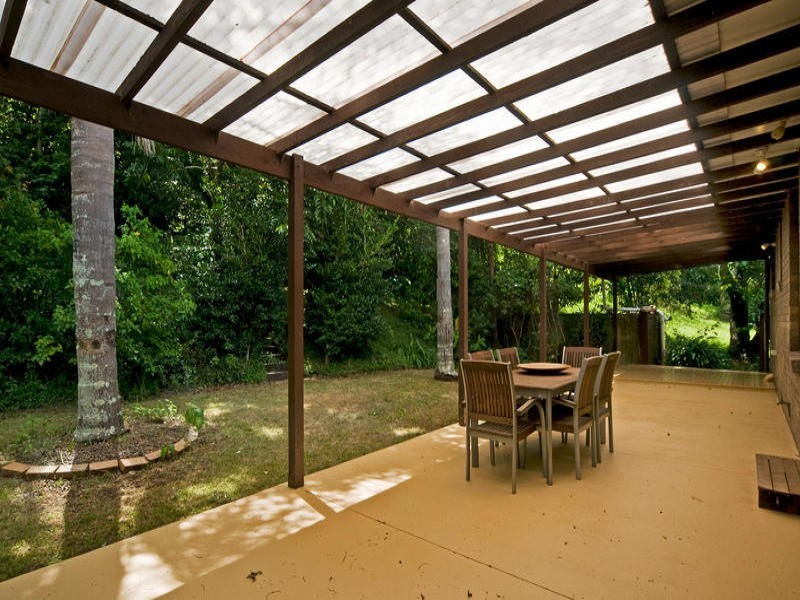 12 Carey Parade, North Tamborine QLD 4272