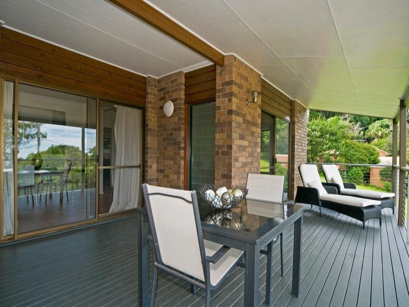 12 Carey Parade, North Tamborine QLD 4272