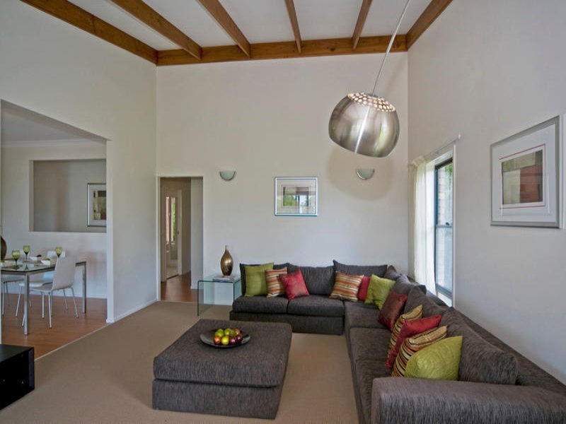 12 Carey Parade, North Tamborine QLD 4272