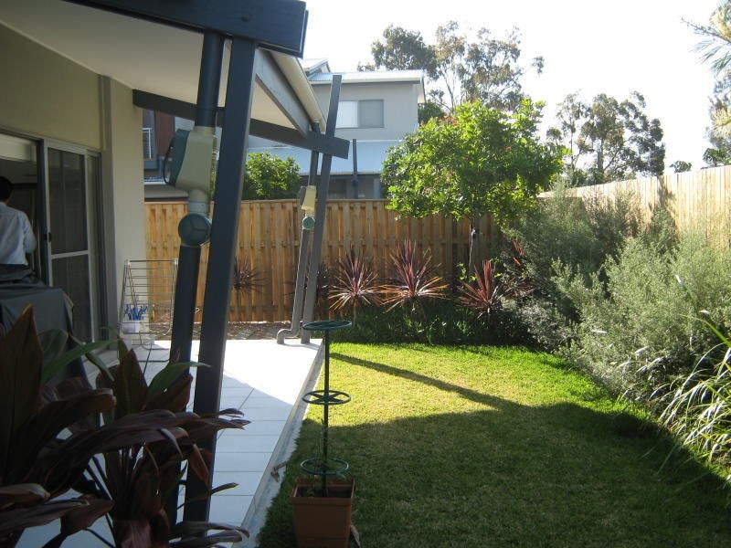 1/33 Manacor Place, Coombabah QLD 4216