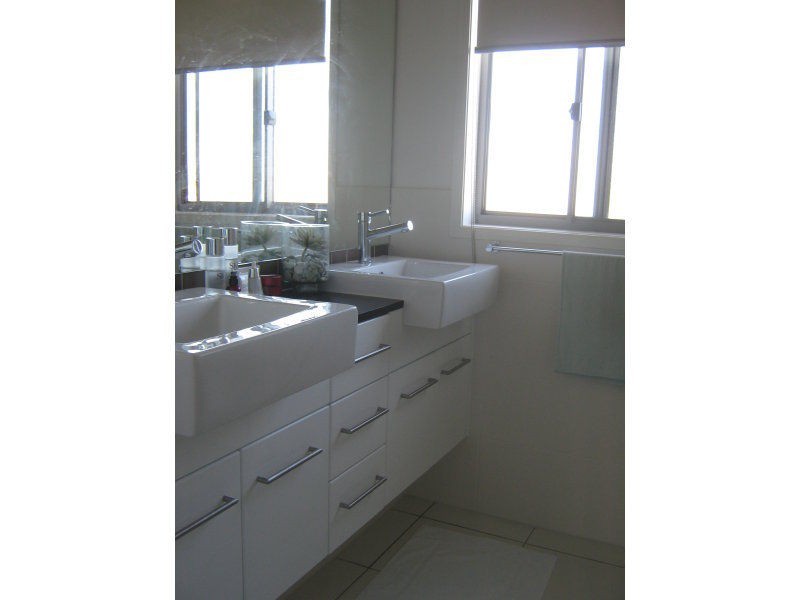 1/33 Manacor Place, Coombabah QLD 4216