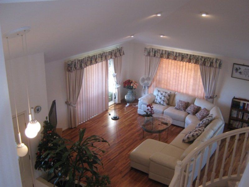 56 MONTEVIDEO Drive, Clear Island Waters QLD 4226
