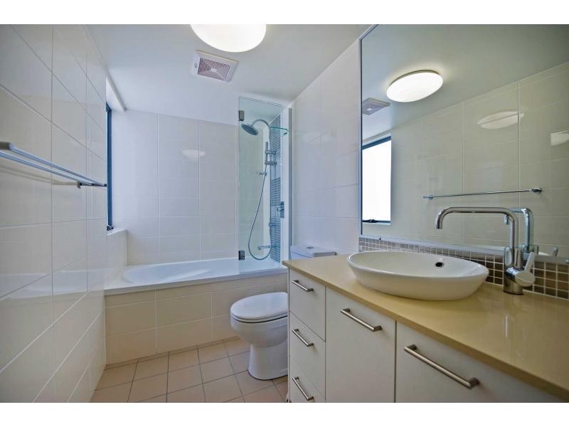 2303/111 lindfield Road, Helensvale QLD 4212