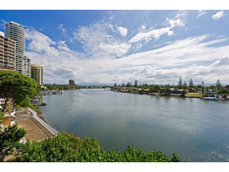 Surfers Paradise QLD 4217