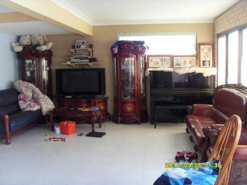 17 Everest Drive, Southport QLD 4215