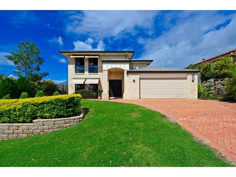 21 BUFFALO Crescent, Pacific Pines QLD 4211
