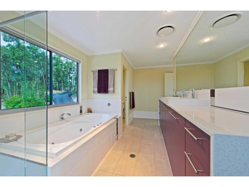 33 Otmoor Road, Upper Coomera QLD 4209