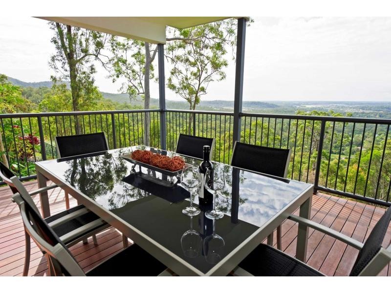 33 Otmoor Road, Upper Coomera QLD 4209