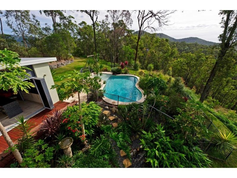 33 Otmoor Road, Upper Coomera QLD 4209