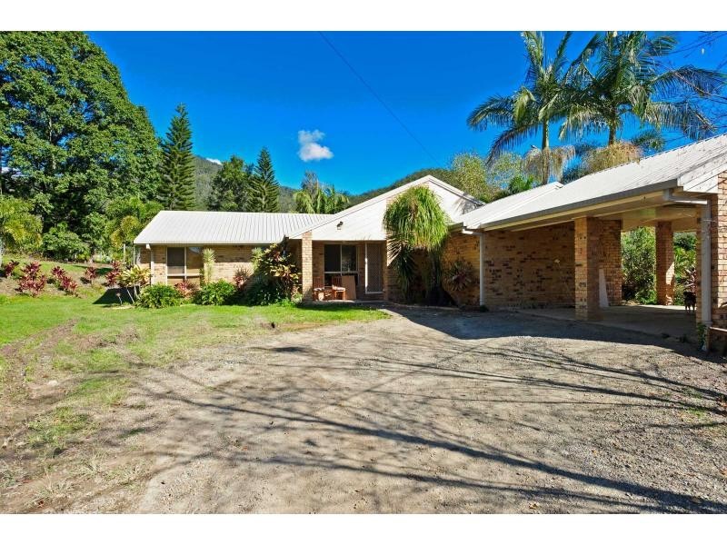 Clagiraba QLD 4211