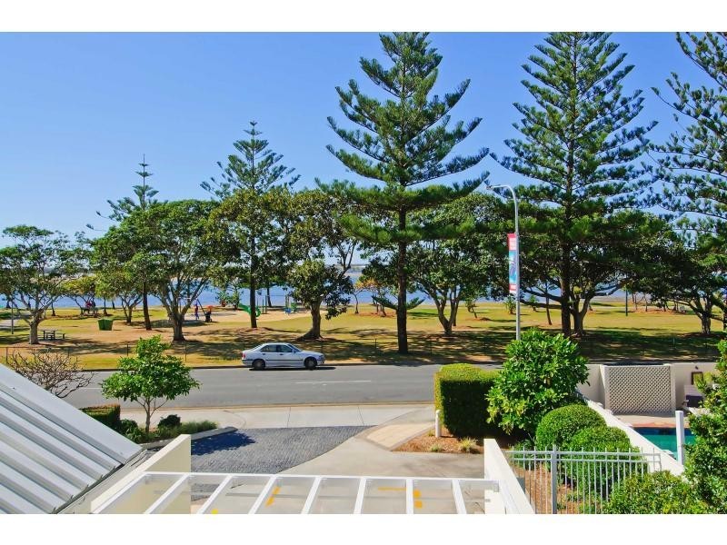 101/212 Marine Parade, Labrador QLD 4215