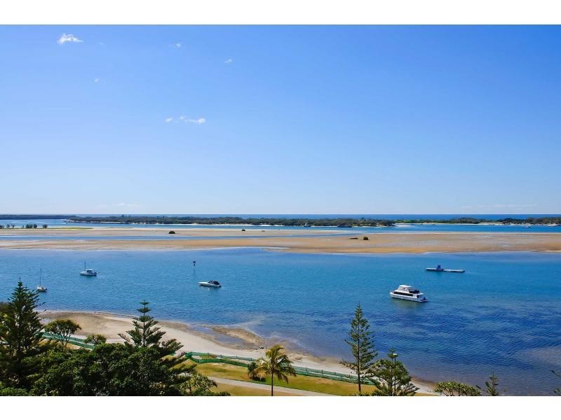 101/212 Marine Parade, Labrador QLD 4215