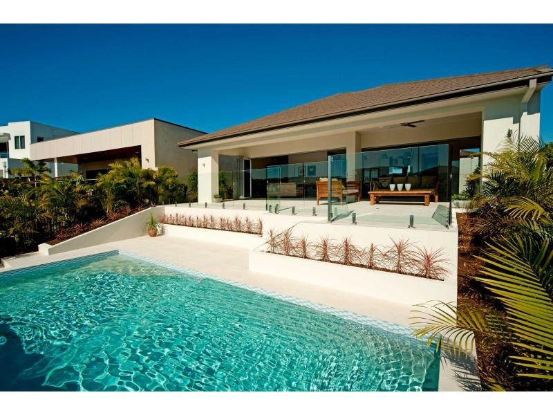 Hope Island QLD 4212