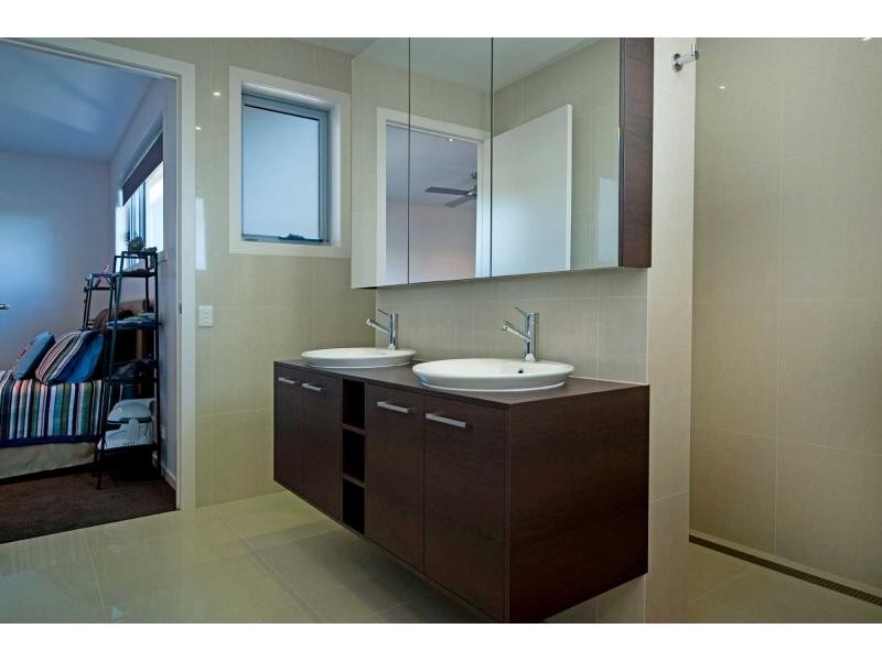 Hope Island QLD 4212