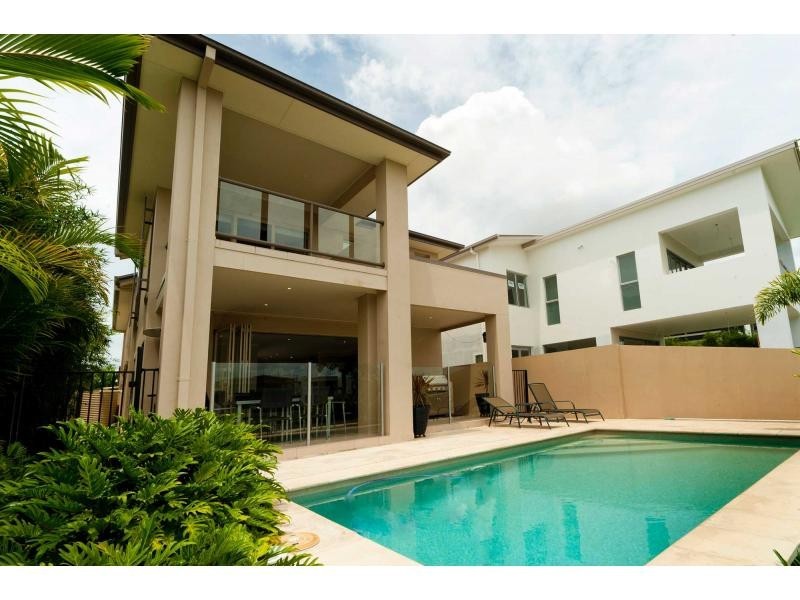 34 Riverlinks Boulevard, Helensvale QLD 4212