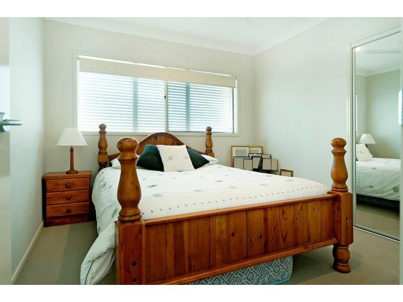 34 Riverlinks Boulevard, Helensvale QLD 4212