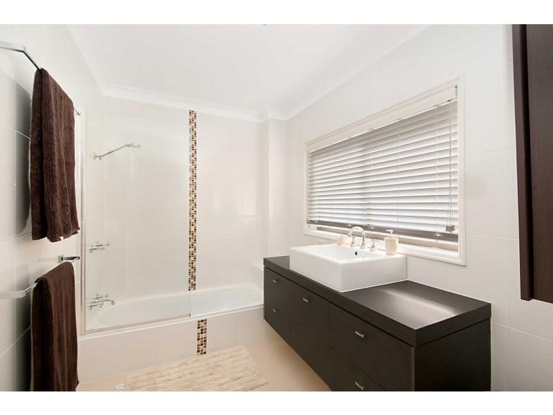 5/268 Marine Parade, Labrador QLD 4215