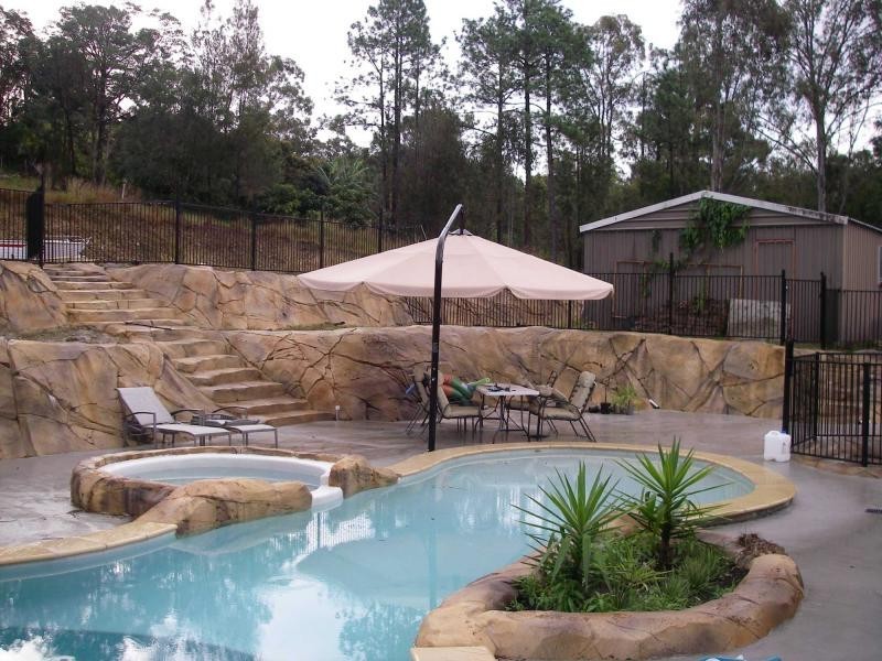 109 Glade Drive, Gaven QLD 4211
