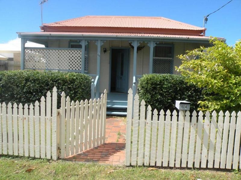 54 Maryborough Street, Bundaberg South QLD 4670