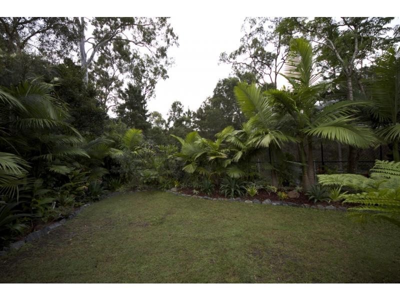 Duplex 1/11 Epic Court, Oxenford QLD 4210