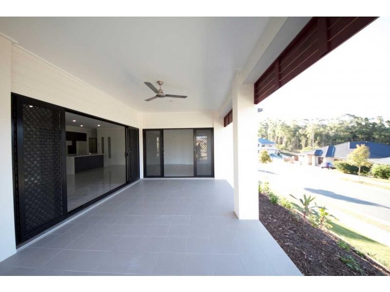 1 Riverside Crescent, Springfield Lakes QLD 4300