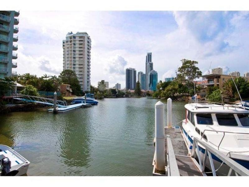 3/7 Holborow Close, Surfers Paradise QLD 4217