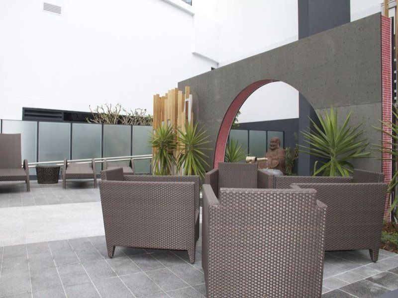 1404/1 Oracle Boulevard, Broadbeach QLD 4218