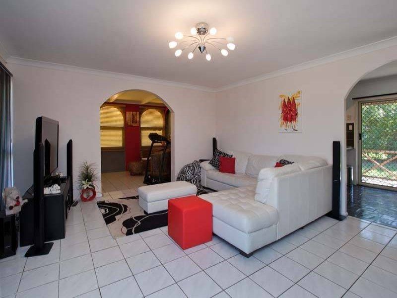 43 Dobell Street, Indooroopilly QLD 4068