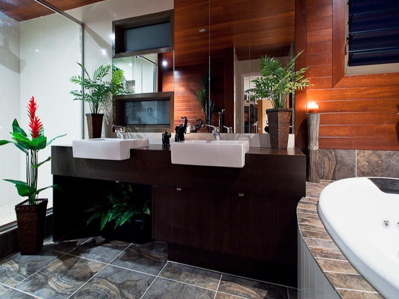 4 The Reach, Springfield Lakes QLD 4300