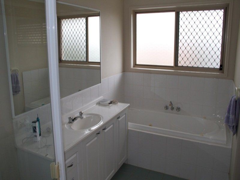 12 Gumview Place, Molendinar QLD 4214