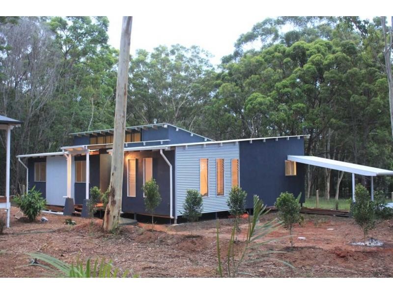 36 Channel Street, Russell Island QLD 4184