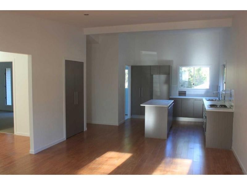 36 Channel Street, Russell Island QLD 4184