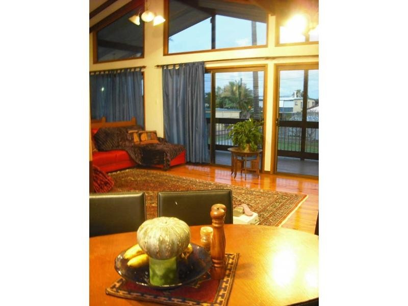 41 Warana Avenue, Steiglitz QLD 4207