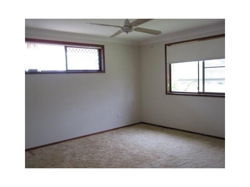 75 Sunset Boulevard, Tweed Heads West NSW 2485