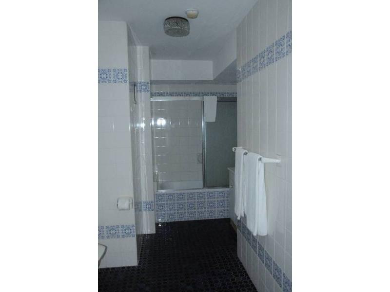 4B/2 Riverview Parade, Surfers Paradise QLD 4217