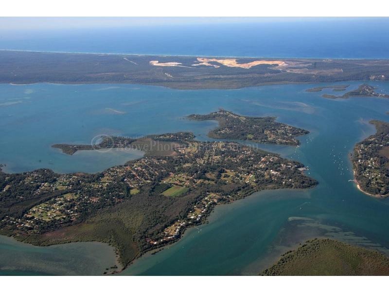 8 Citron Street, Macleay Island QLD 4184