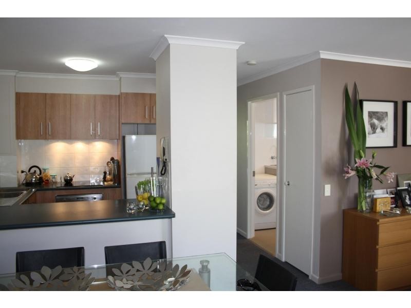 20/17 Genoa Street, Surfers Paradise QLD 4217