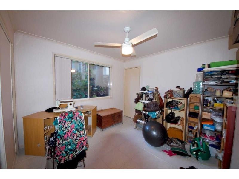 8 Windward Rise, Pacific Pines QLD 4211