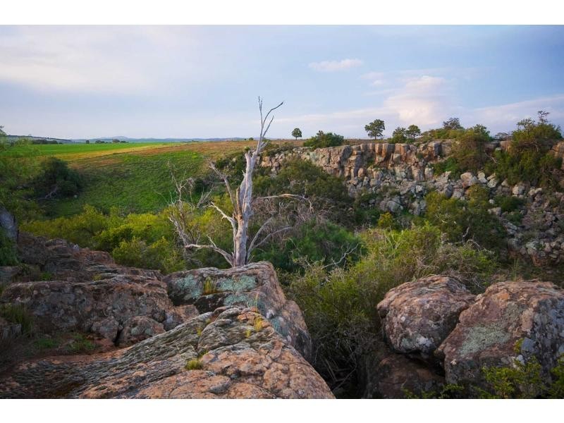 149 Daisybank Lane, Rowsley, Bacchus Marsh VIC 3340