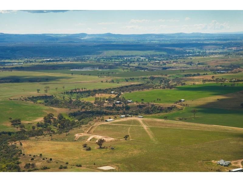 149 Daisybank Lane, Rowsley, Bacchus Marsh VIC 3340