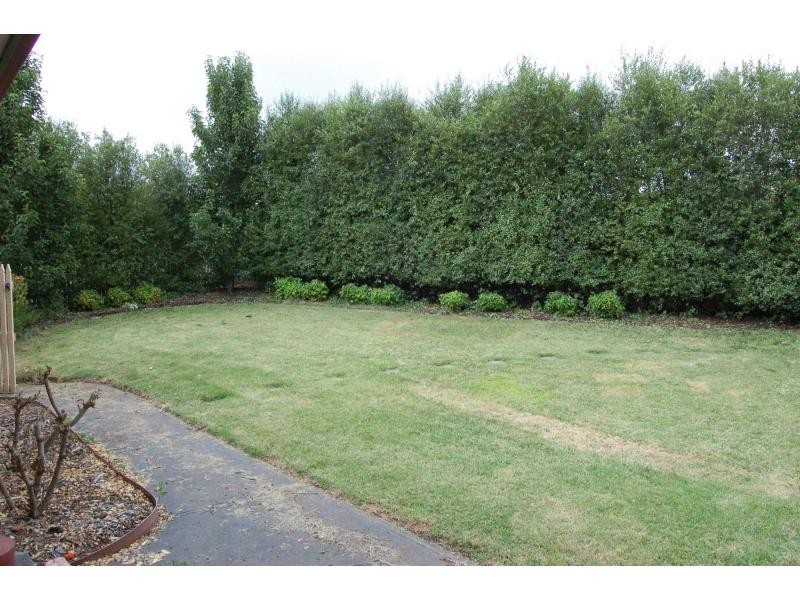 21 McLeod Drive, Darley, Bacchus Marsh VIC 3340