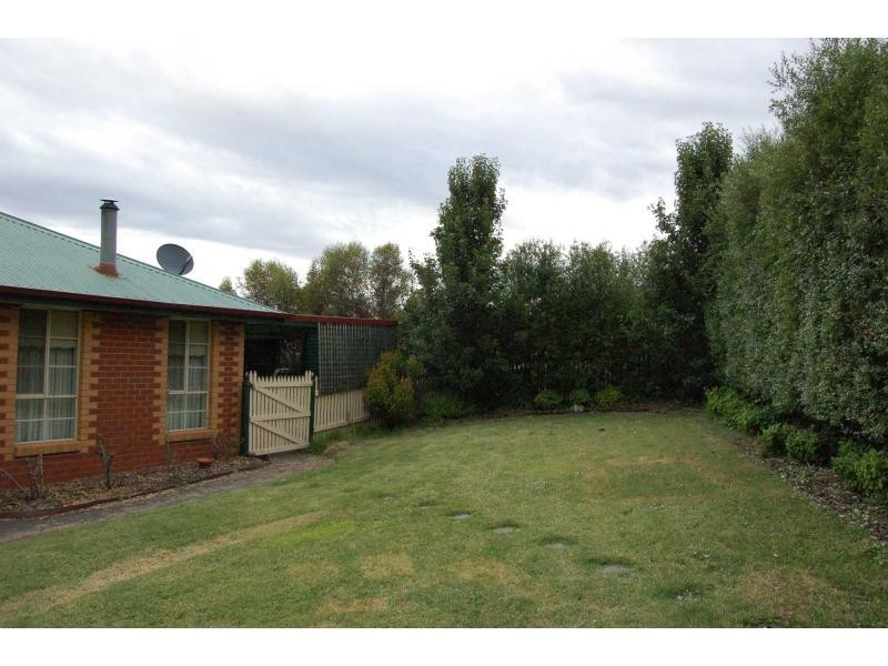 21 McLeod Drive, Darley, Bacchus Marsh VIC 3340