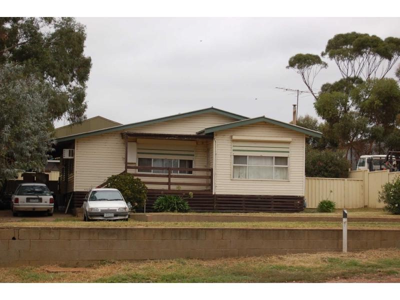 17 Griffith Street, Maddingley, Bacchus Marsh VIC 3340