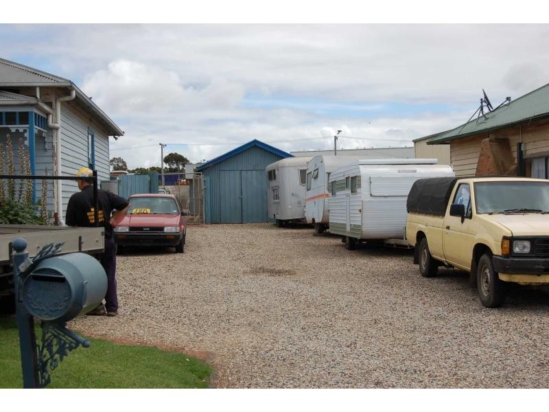 13 Osborne Street, Maddingley, Bacchus Marsh VIC 3340