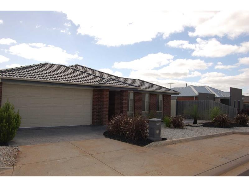 3 Guy Place, Bacchus Marsh VIC 3340