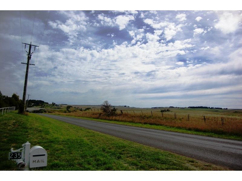 235 Pentland Hills Road, Pentland Hills, Bacchus Marsh VIC 3340