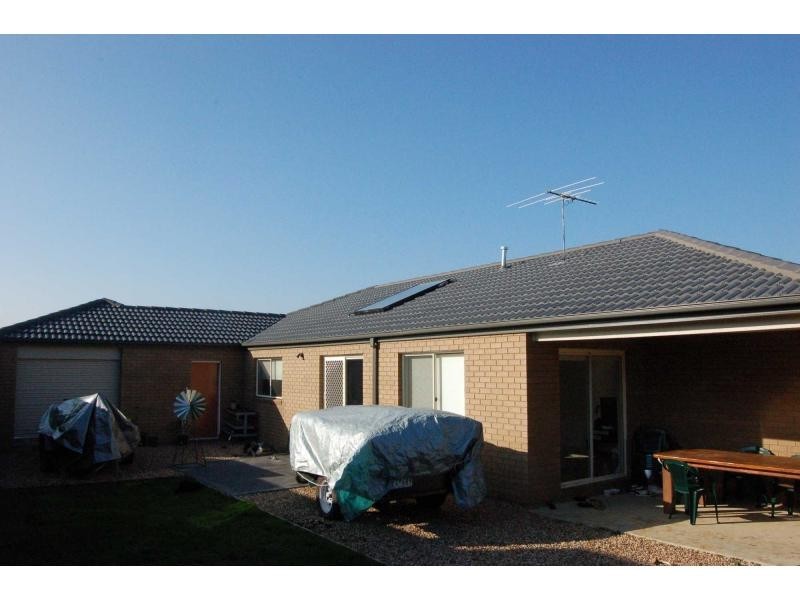 1 Sonny Close, Bacchus Marsh VIC 3340