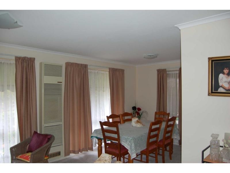 6 David Court, Darley VIC 3340